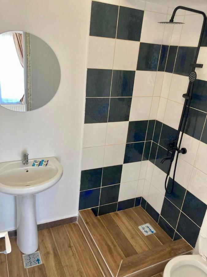 Rez Suites Iasi Luaran gambar